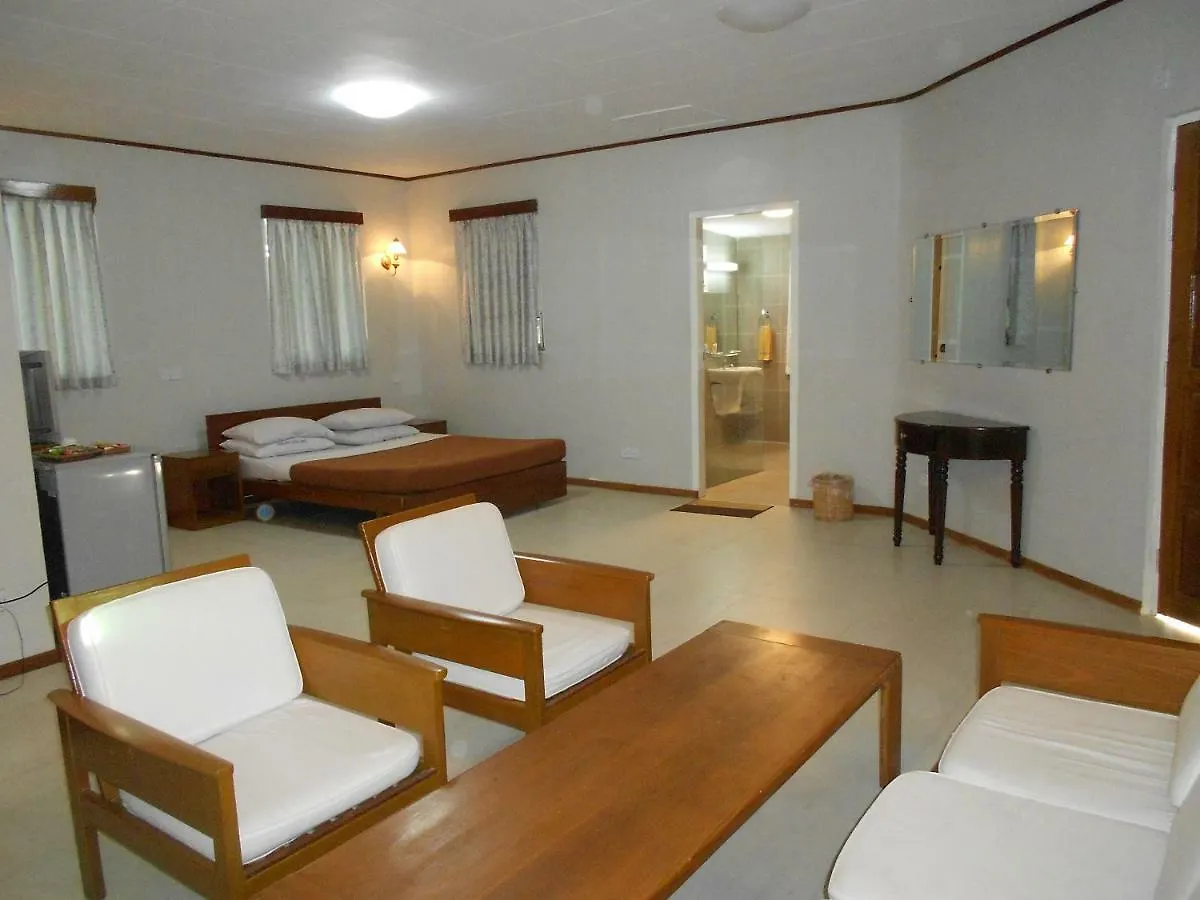 Highland Lodge Hotel Yangon