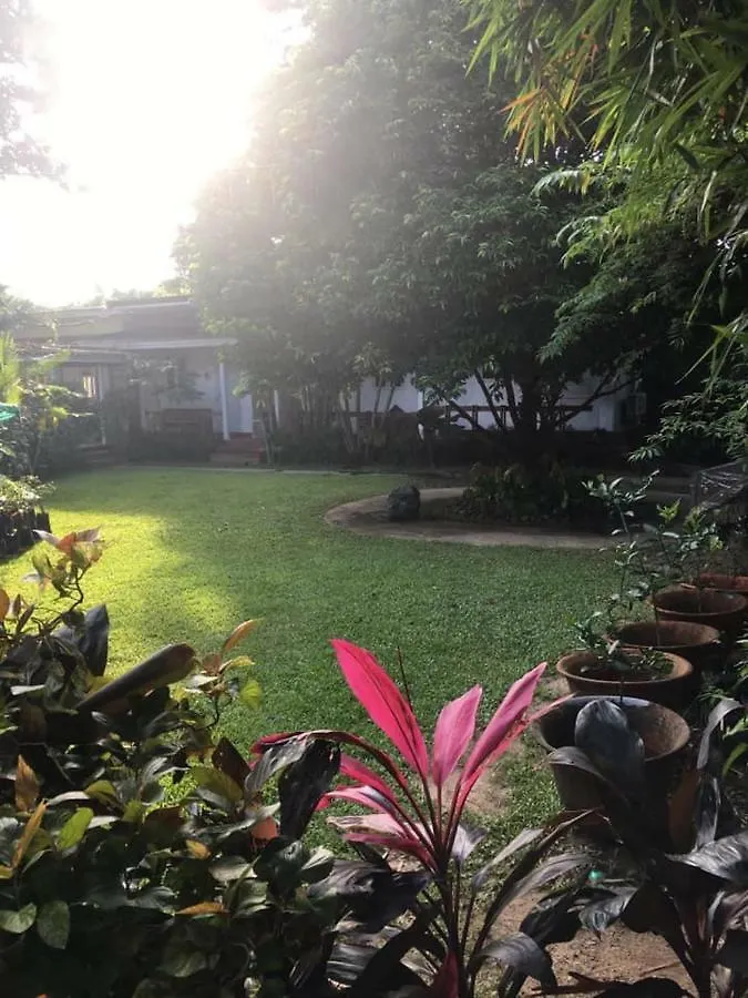 Highland Lodge Hotel Yangon